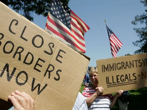 close borders